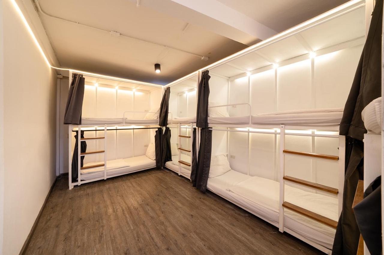 Oh Bangkok Hostel - Khaosan Екстер'єр фото