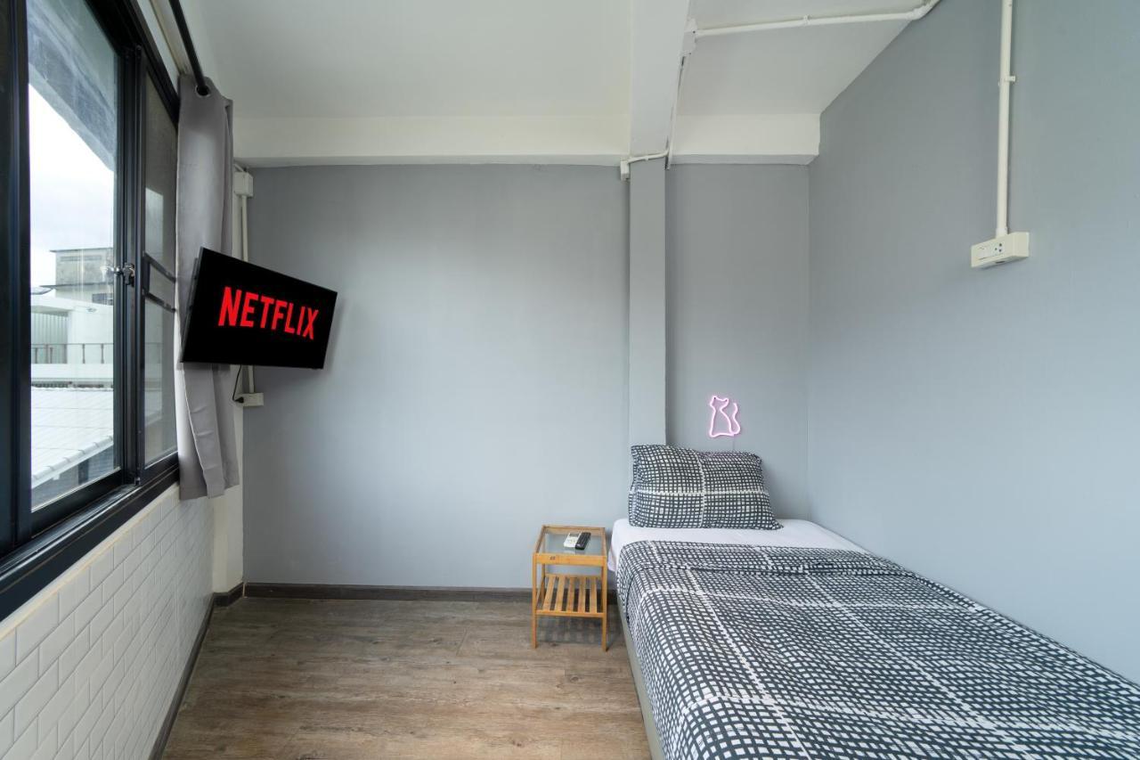 Oh Bangkok Hostel - Khaosan Екстер'єр фото