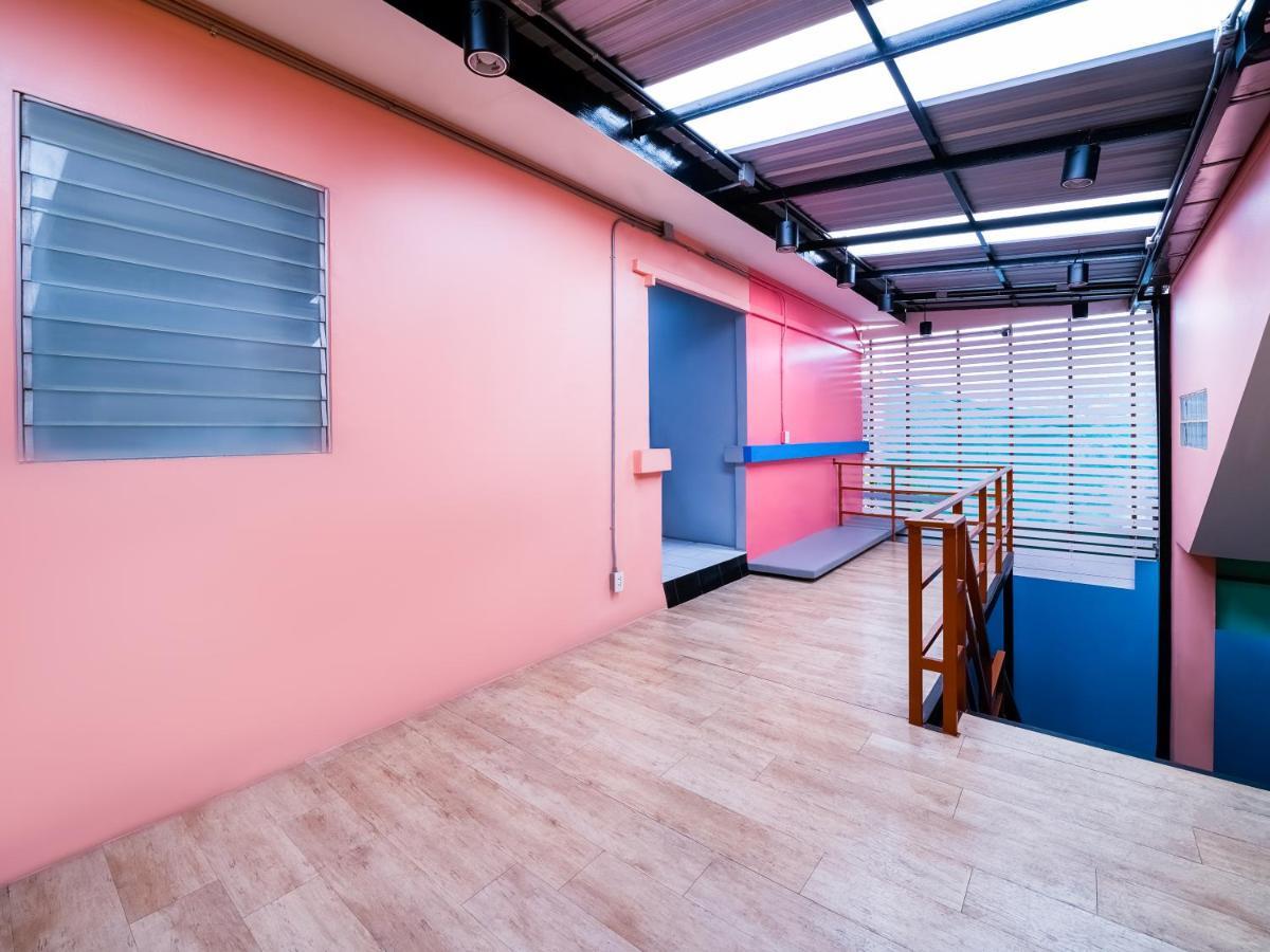 Oh Bangkok Hostel - Khaosan Екстер'єр фото