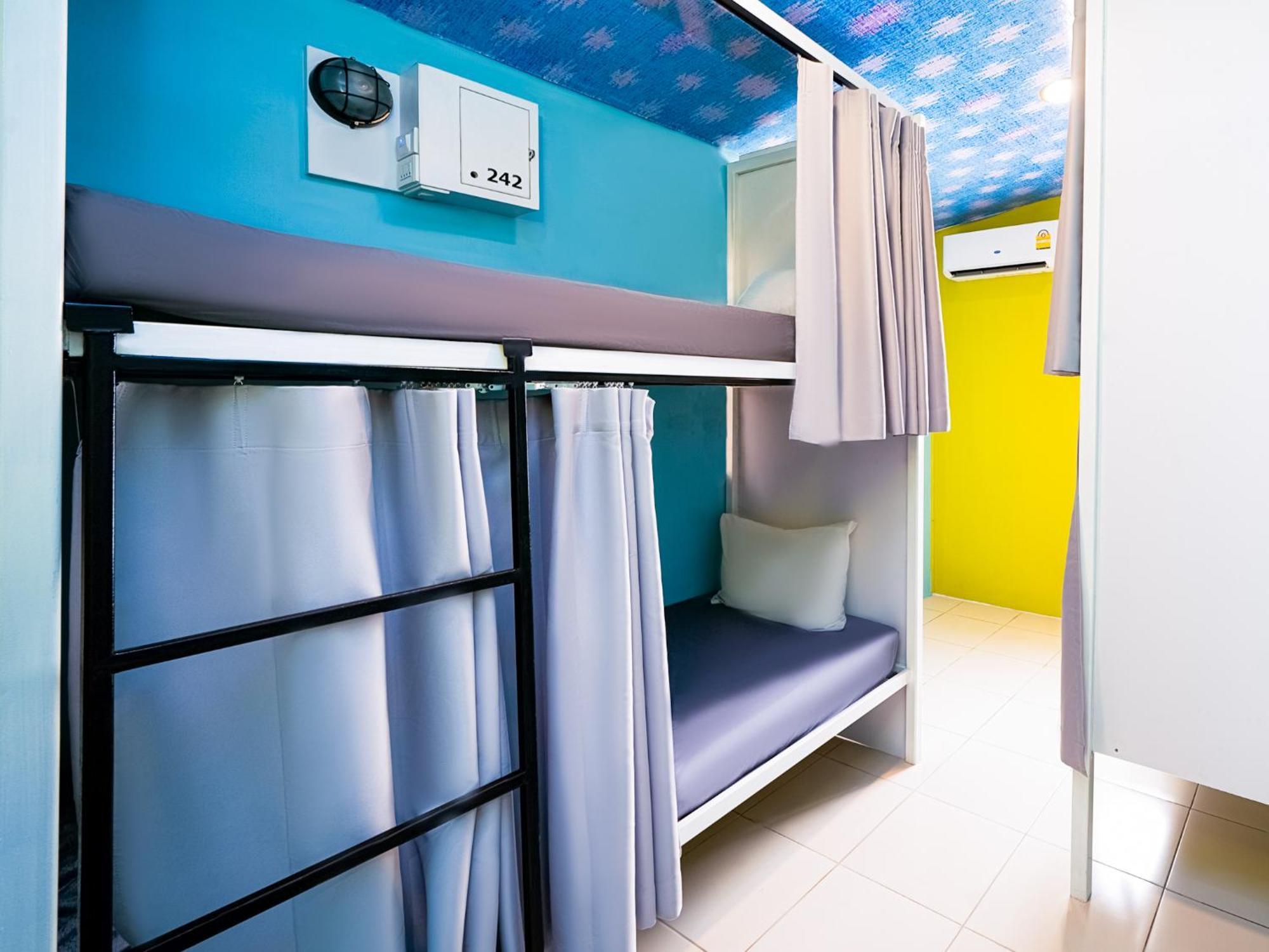 Oh Bangkok Hostel - Khaosan Екстер'єр фото