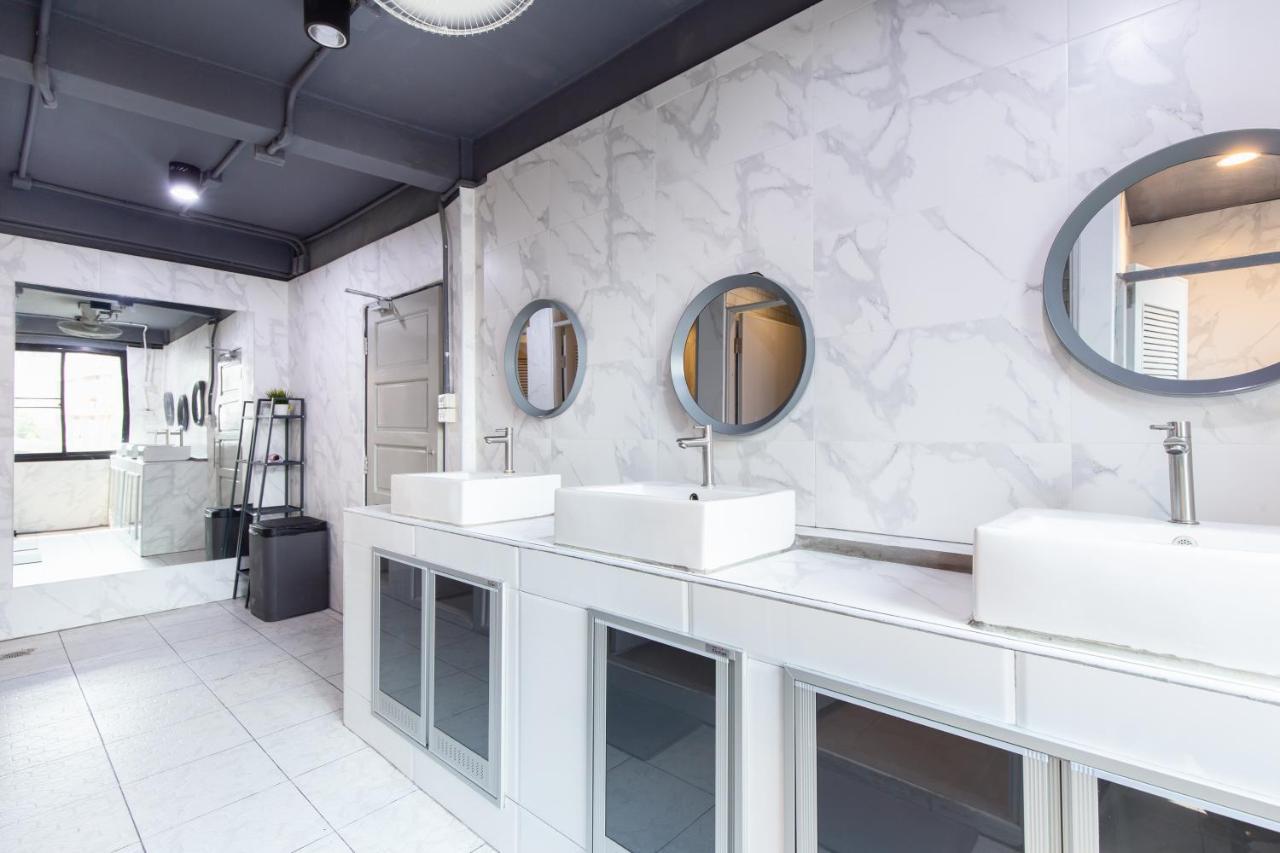 Oh Bangkok Hostel - Khaosan Екстер'єр фото